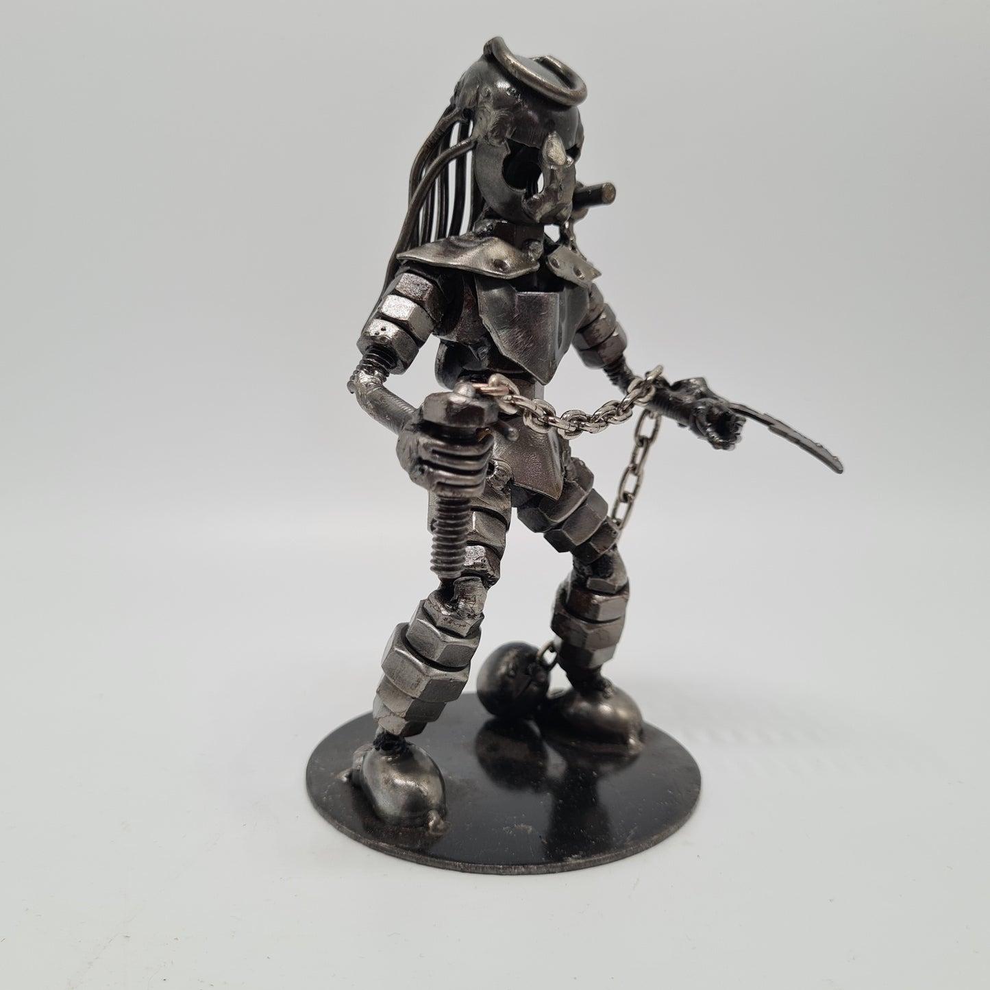 Predator Figur mit Standfuß