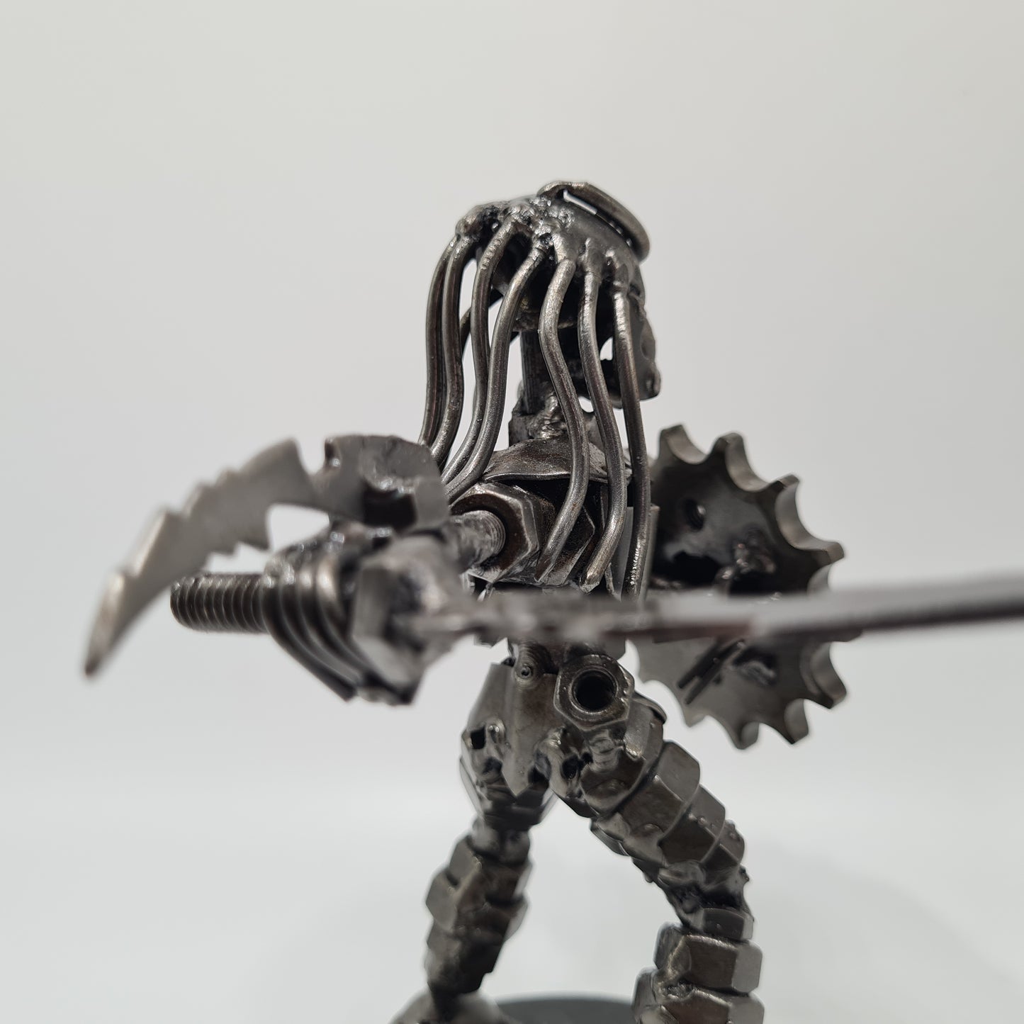 Predator Figur mit Standfuß