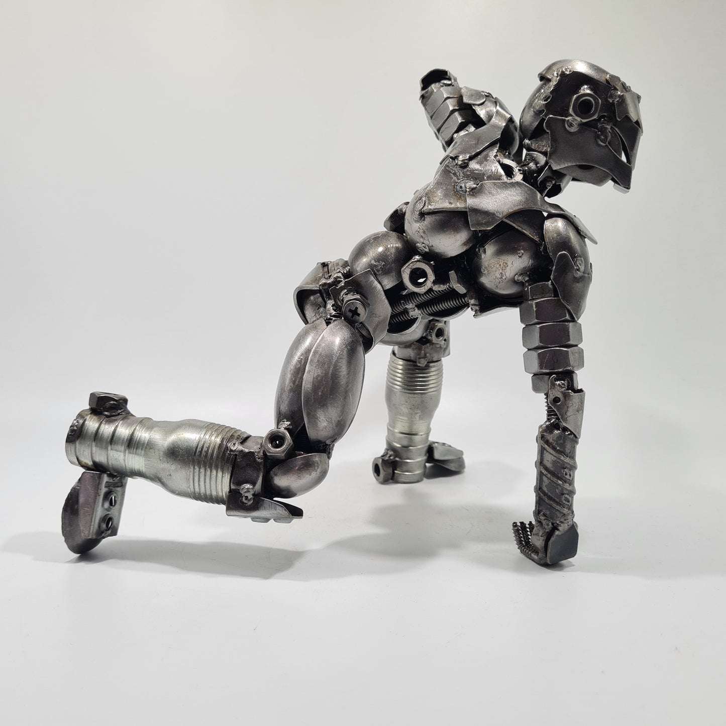 Iron Man Figur Landepose