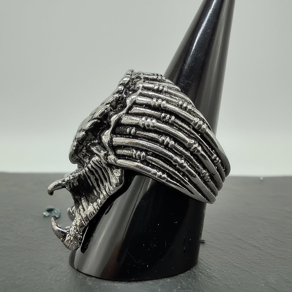Predator Ring