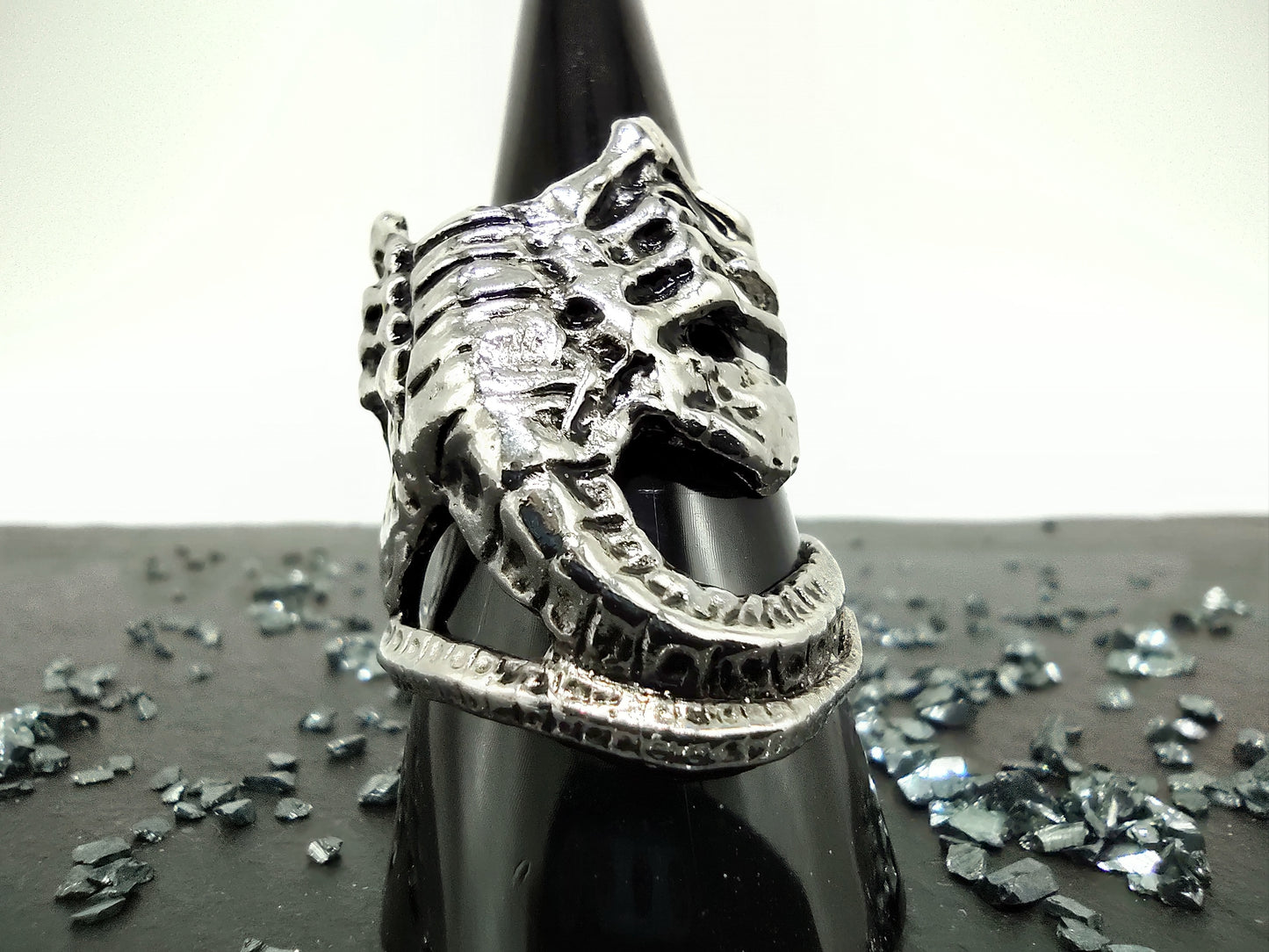 Alien Face Hugger Ring