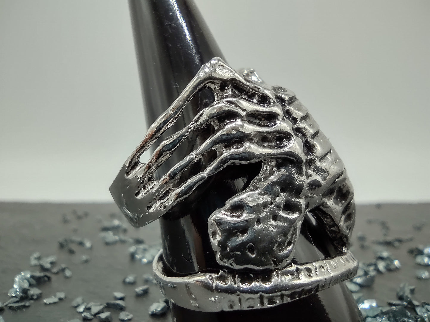 Alien Face Hugger Ring