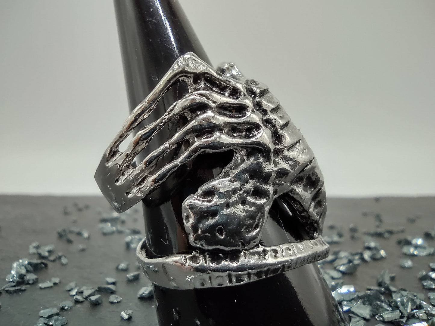 Alien Face Hugger Ring