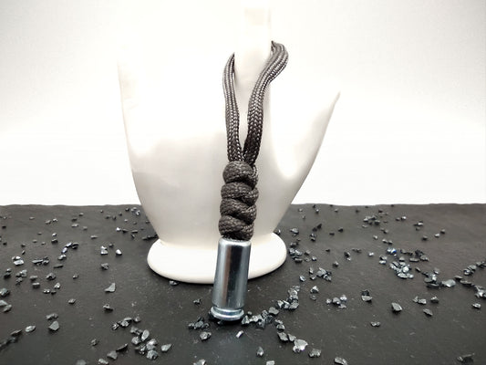 Paracord Anhänger Patrone silber