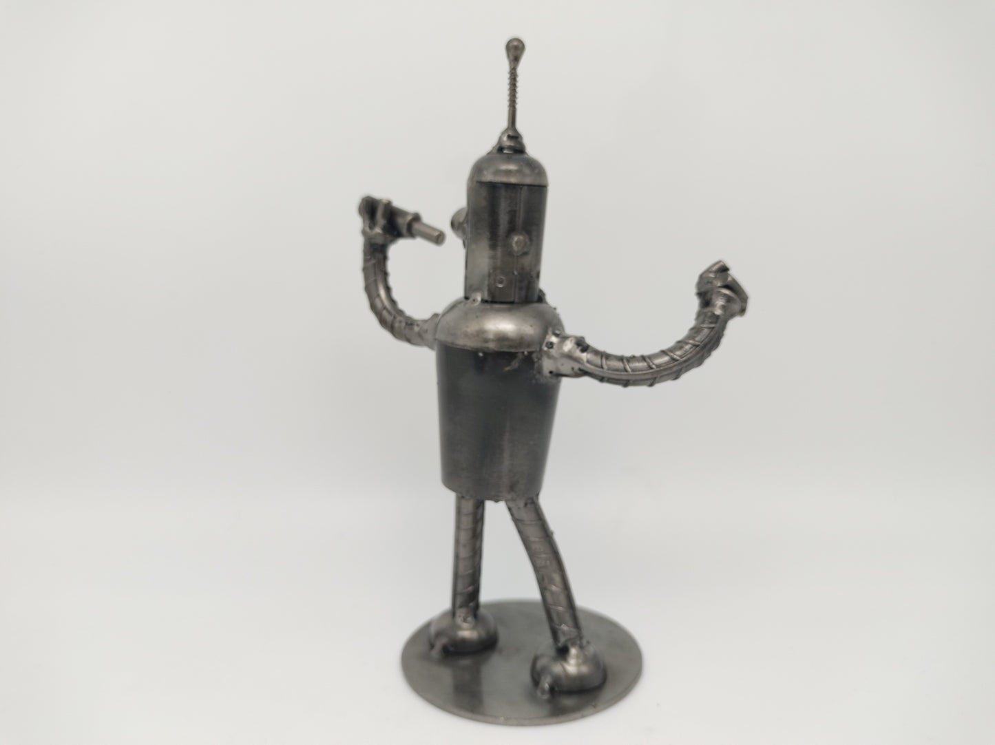 Bender Figur mit Flasche