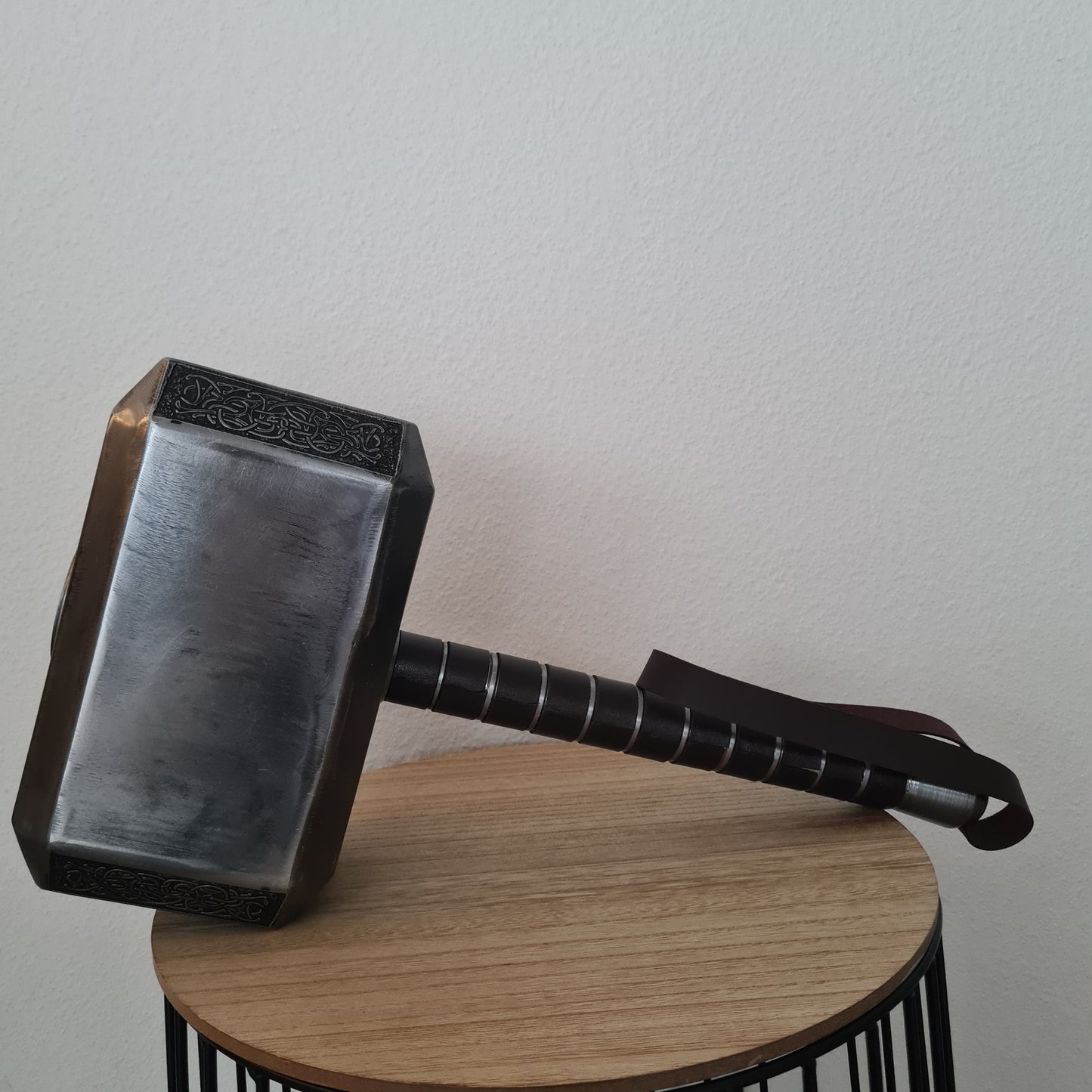 Mjölnir Hammer Waffe Thor